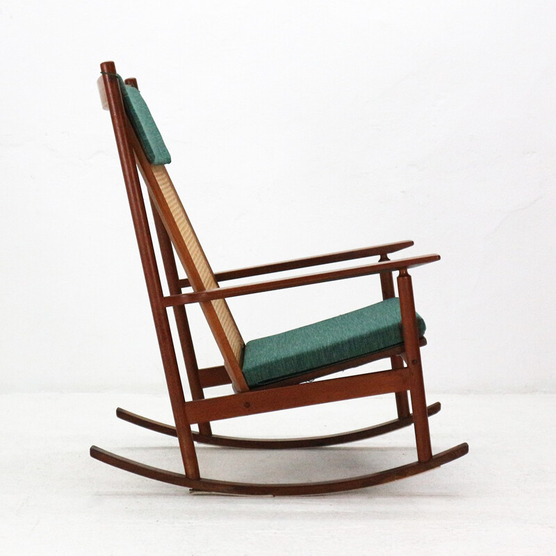 Vintage "532-A" teak rocking chair by Hans Olsen - 1950s