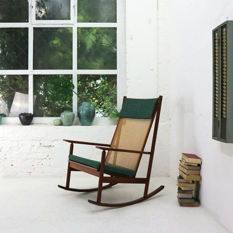 Vintage "532-A" teak rocking chair by Hans Olsen - 1950s