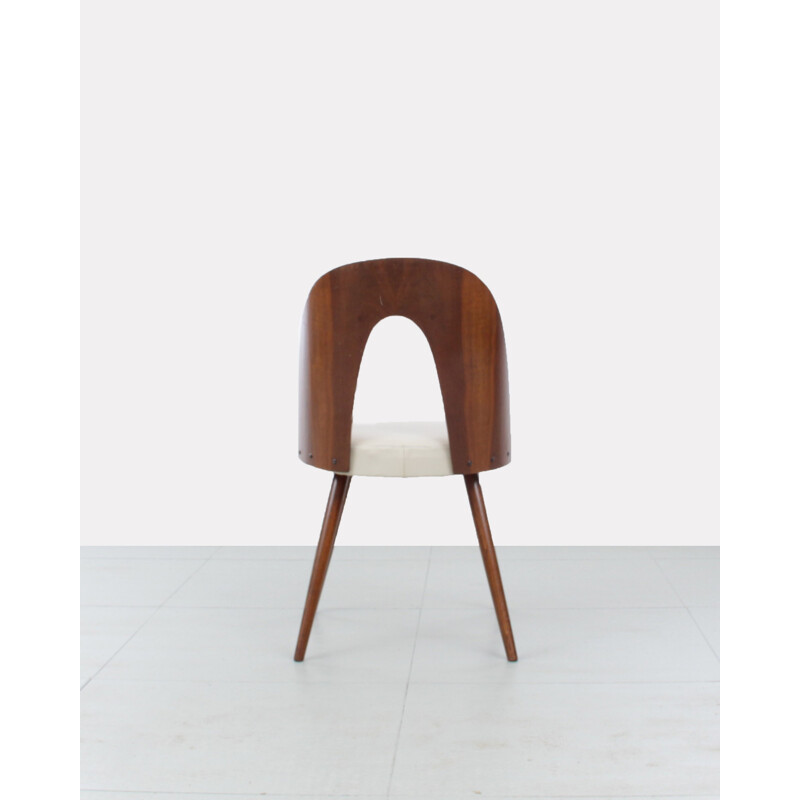 Suite de 4 chaises vintage par Antonin Suman - 1960