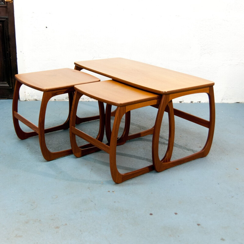 Set of Scandinavian nesting tables in teak - 1960s