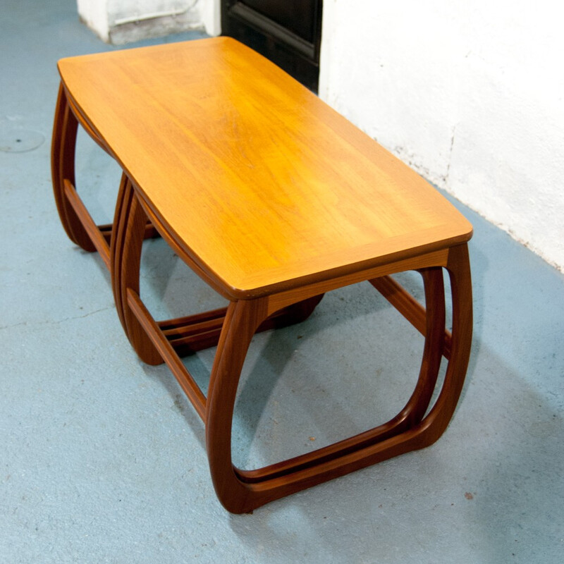 Set of Scandinavian nesting tables in teak - 1960s