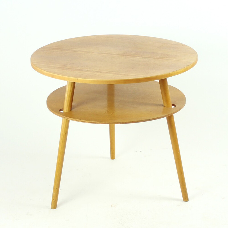 Vintage round coffee table for Drovopodnik Holesov - 1960s