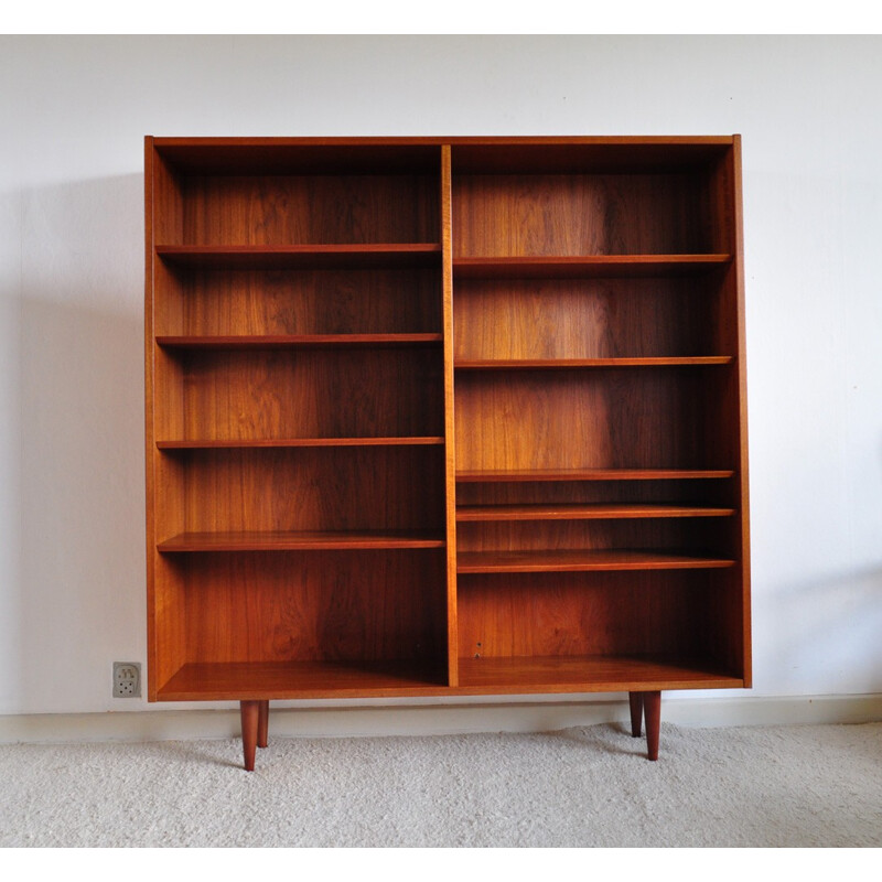 Vintage teak bookcase with 9 shelves by Aage Hundevad for Hundevad & Co - 1960s