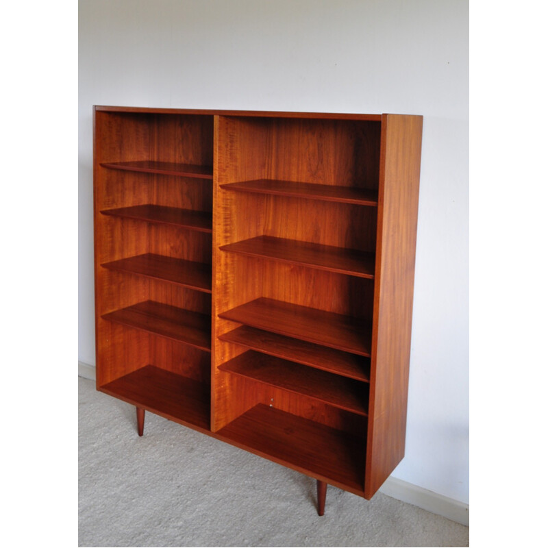 Vintage teak bookcase with 9 shelves by Aage Hundevad for Hundevad & Co - 1960s