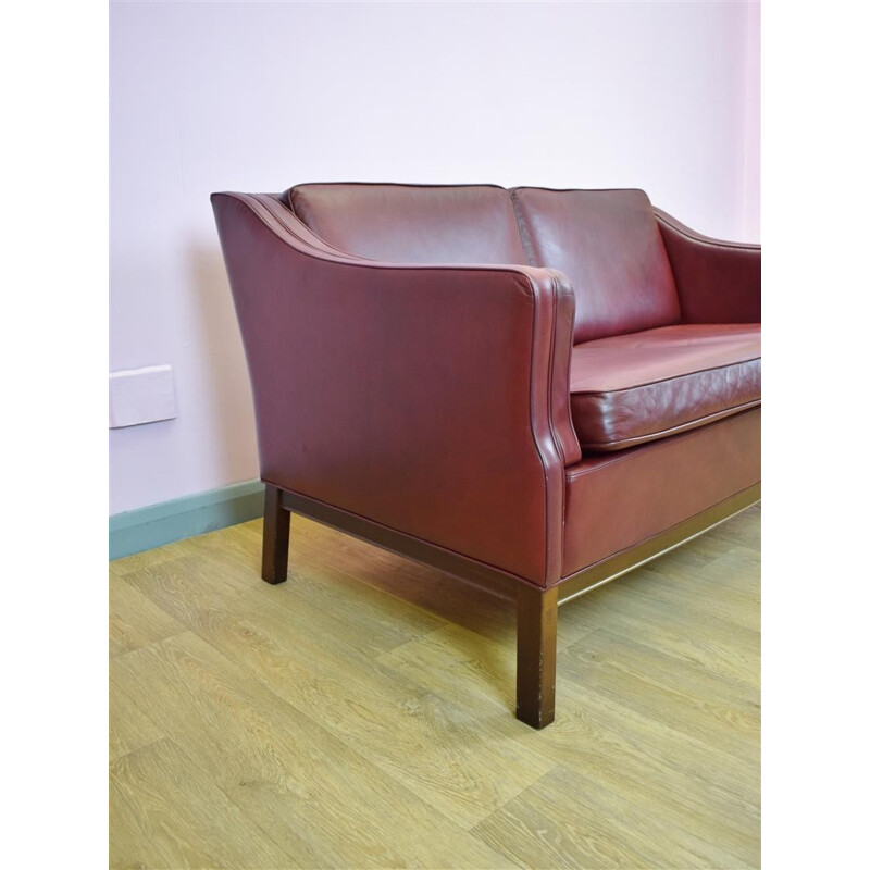 Vintage Danish burgundy leather 2 seater sofa by Borge Mogensen - 1970s