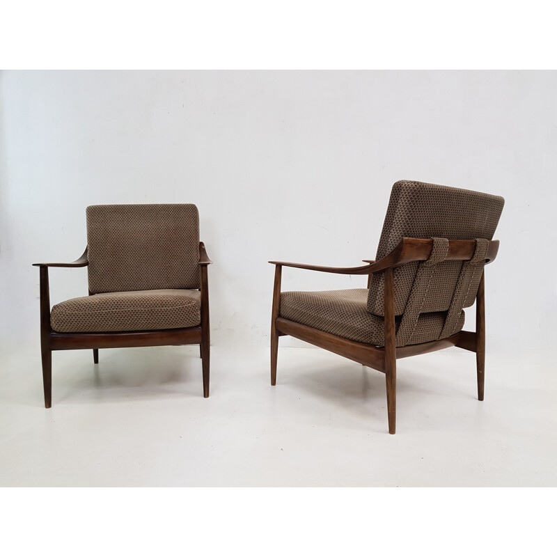 Suite de 2 fauteuils scandinave en teck par Knoll Antimott - 1960