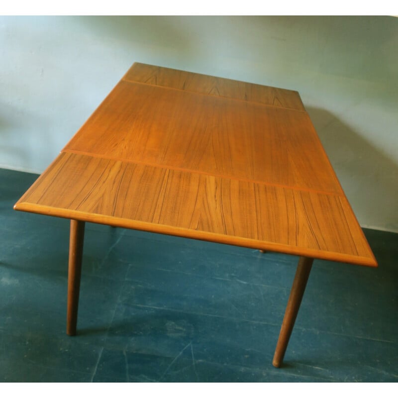 Vintage Extendable Dining Table in teak - 1960s