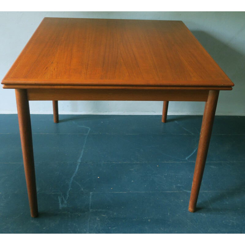 Vintage Extendable Dining Table in teak - 1960s