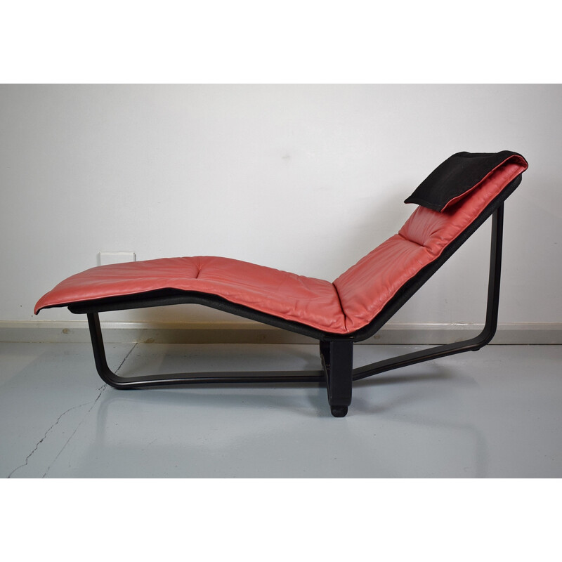Fauteuil lounge danois en cuir rouge - 1980