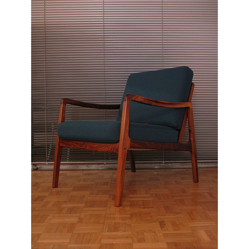 Vintage rosewood lounge chair by Ole Wanscher - 1960s