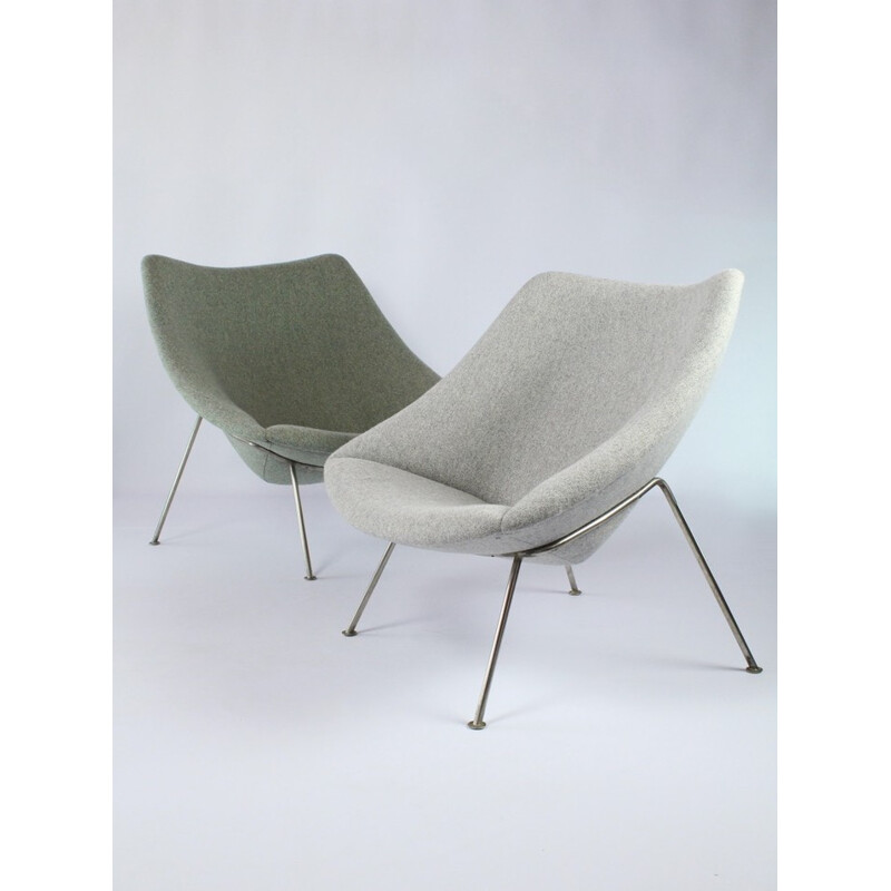 Set of 2 Oyster chairs by Pierre Paulin for Artifort - 1950s