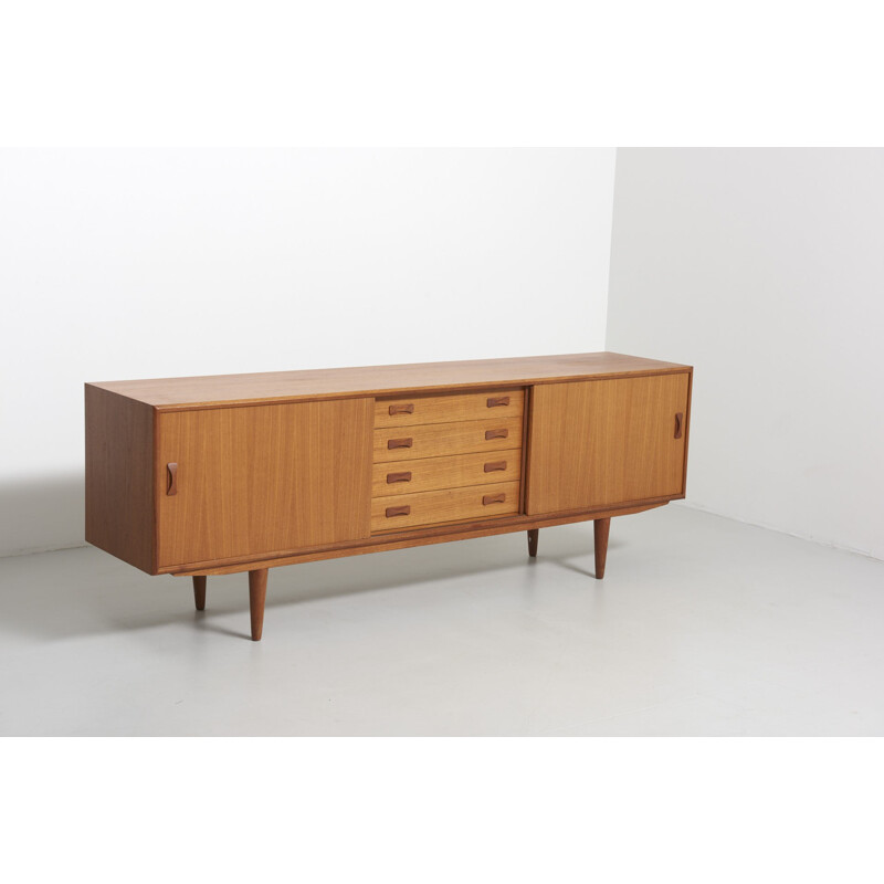 sideboard in teak with 2 sliding doors and 4 drawers by Clausen & Son - 1960s