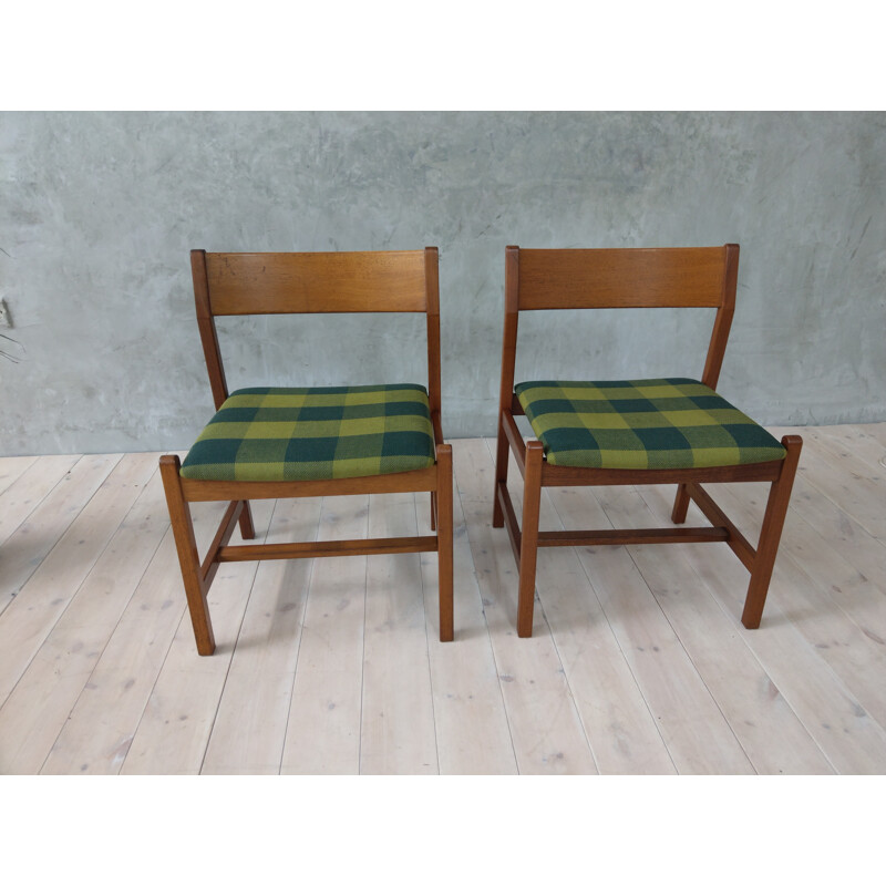 Suite de 2 chaises en acajou massif "modèle 3247" par Borge Mogensen pour Fredericia - 1972