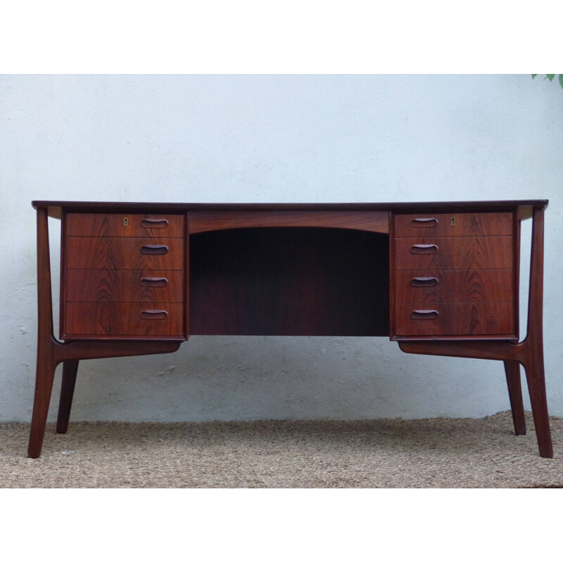 Scandinavian executive desk in rosewood by Svend Aage Madsen for Sigurd Hansen - 1960s