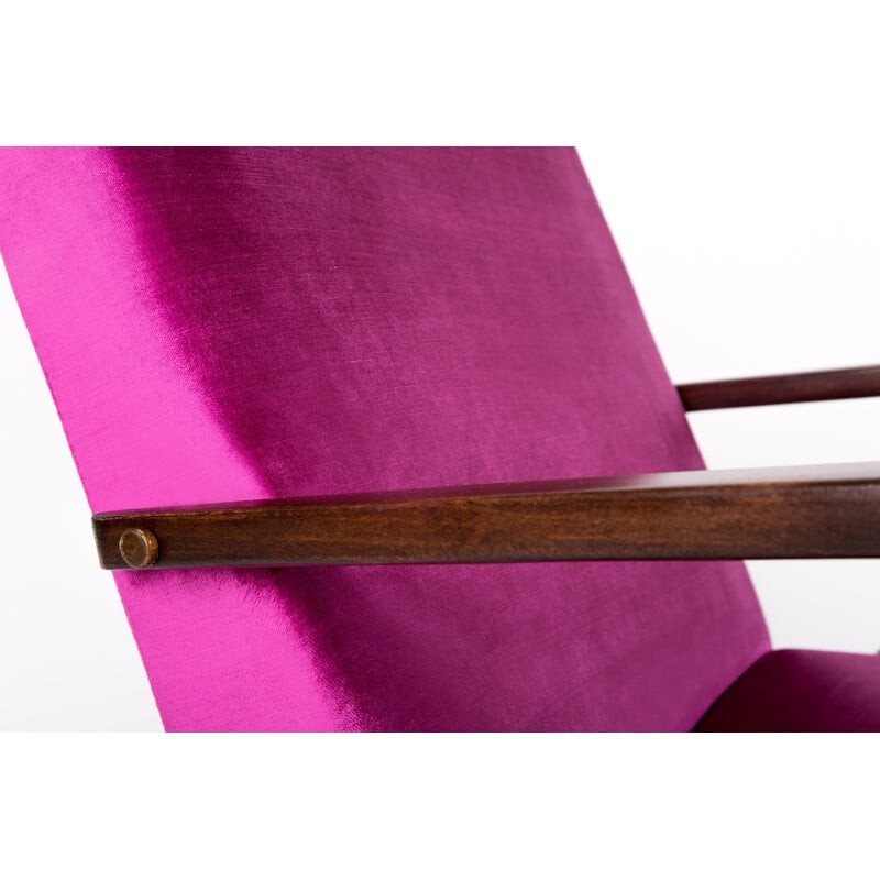 Vintage "B-310 VAR" armchair in magenta Pink - 1960s