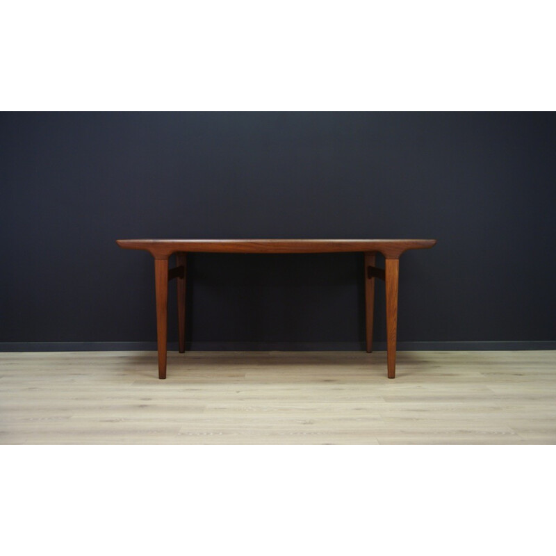 Vintage teak dining table by Johannes Andersen - 1960s