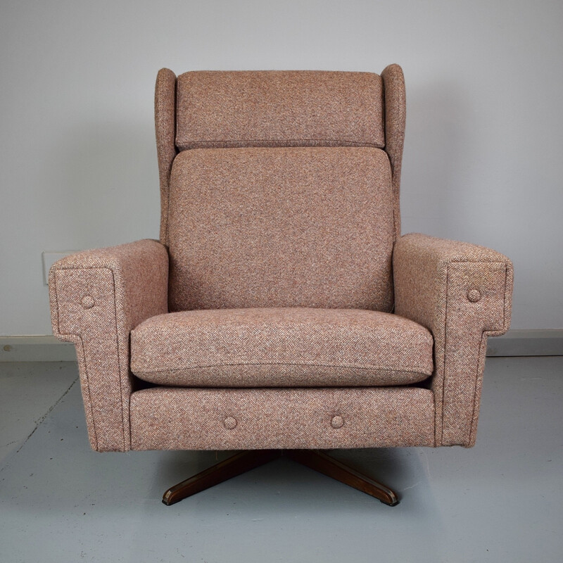 Vintage Danish Pink Wingback Swivel Armchair - 1960s