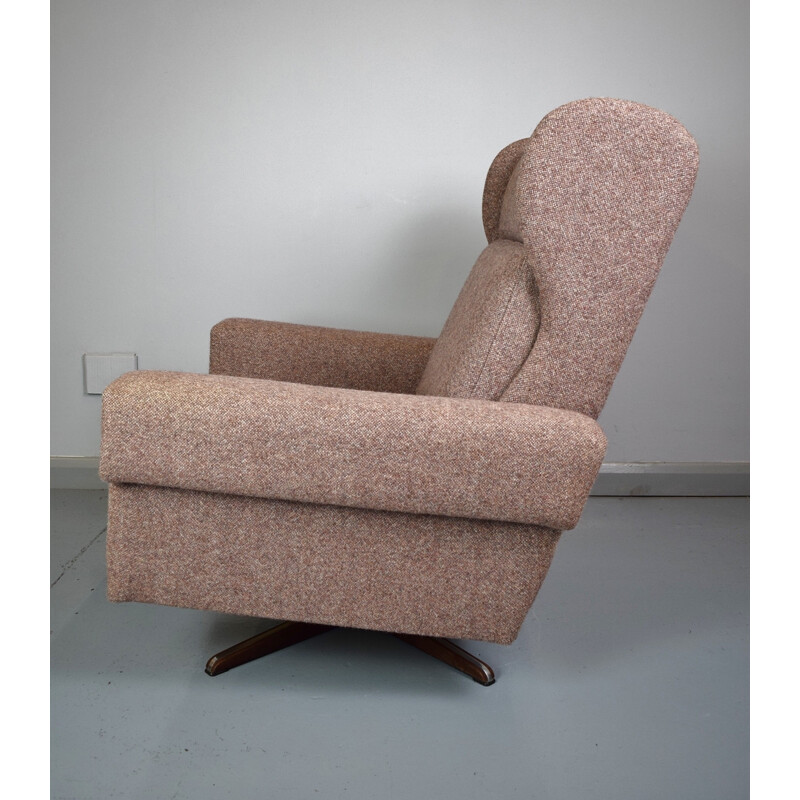 Vintage Danish Pink Wingback Swivel Armchair - 1960s