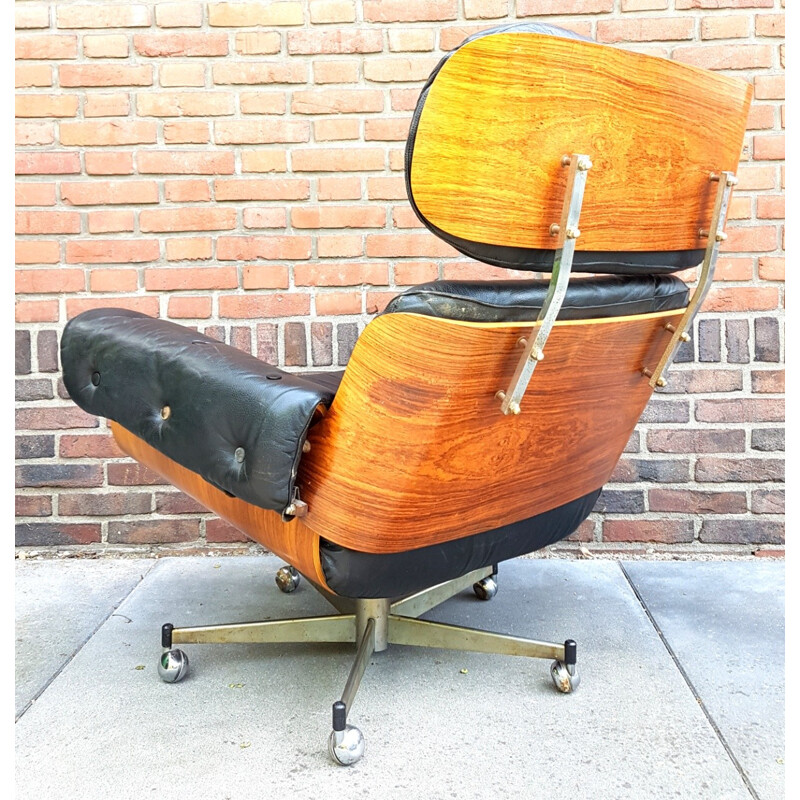 Vintage leather armchair by Martin Stoll for Giroflex - 1960s