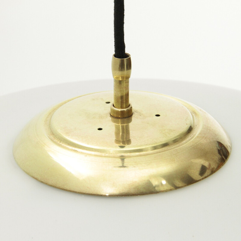 Vintage Italian pendant lamp in opaline glass and brass - 1950s