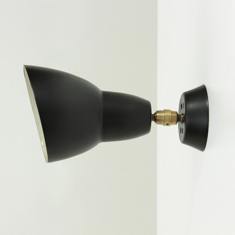 Vintage Italian wall lamp in black aluminium and brass - 1950s