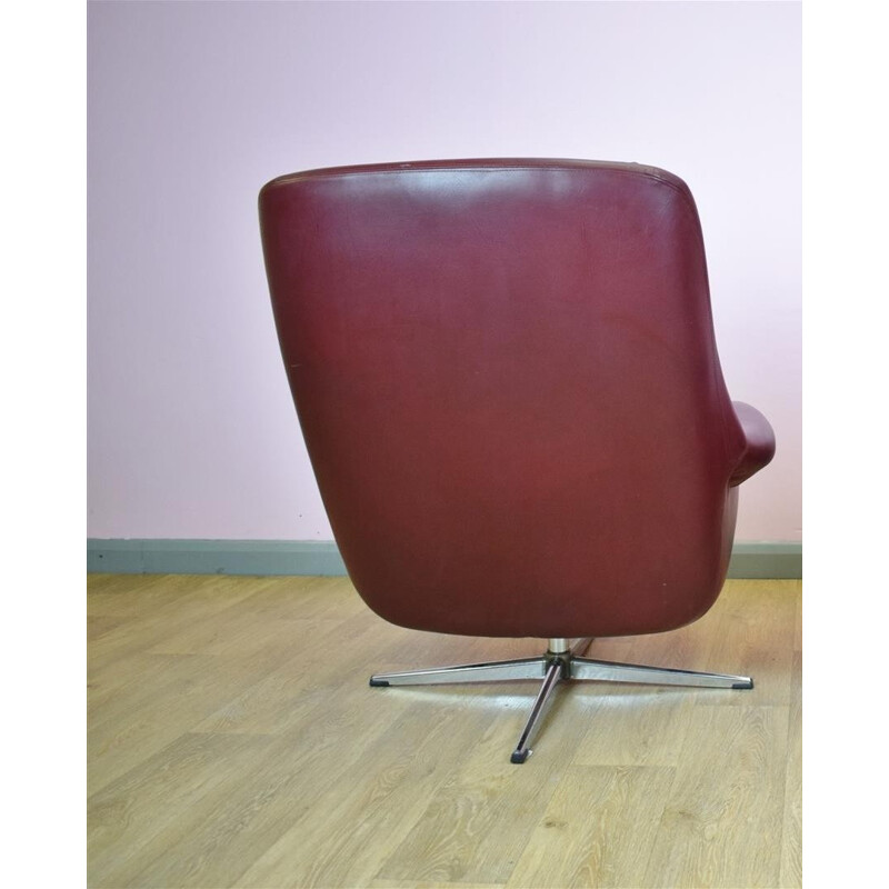 Vintage Danish burgundy leather swivel lounge armchair - 1970s