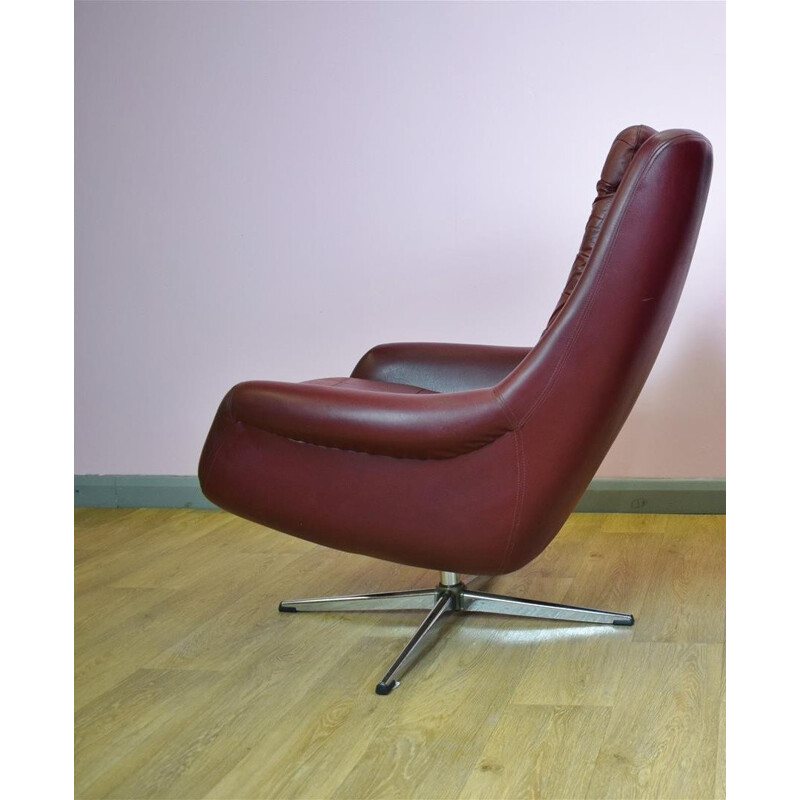 Vintage Danish burgundy leather swivel lounge armchair - 1970s