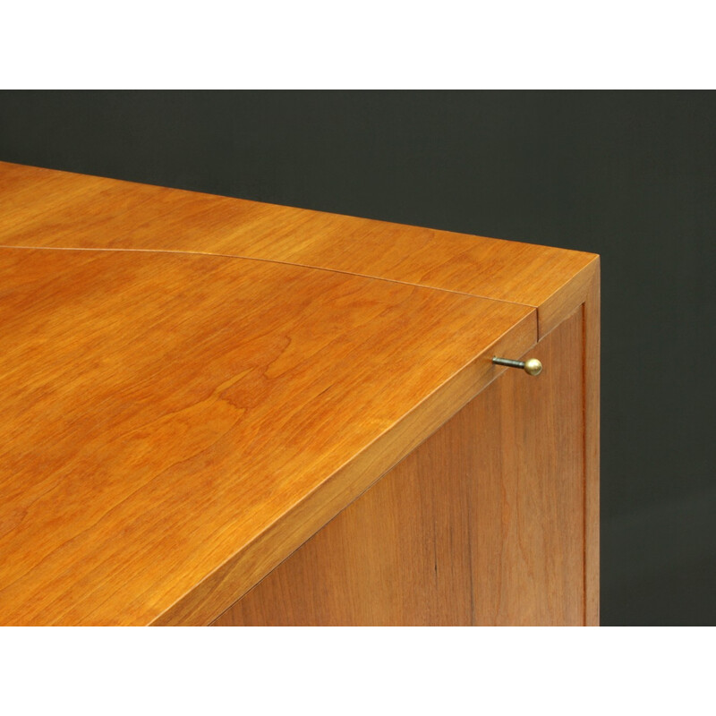 Cherrywood secretary 