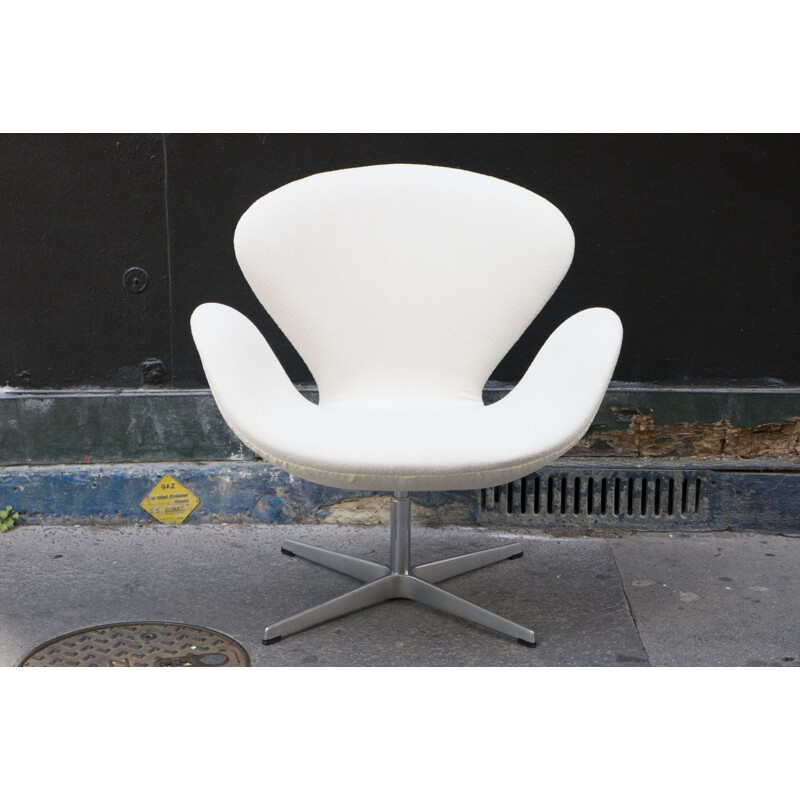 Fauteuil "Swan Chair" d'Arne Jacobsen par Fritz Hansen - 1990