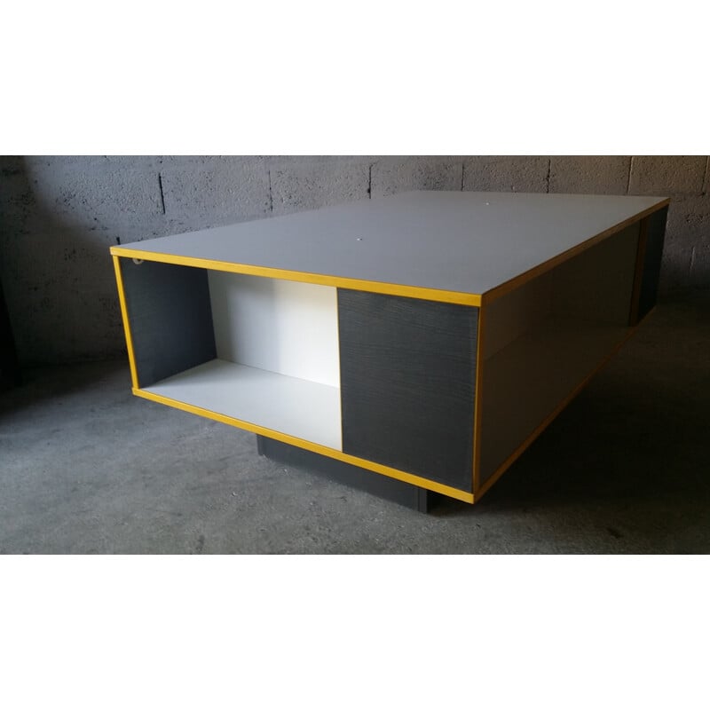 Tavolino vintage dal design minimalista, 1980