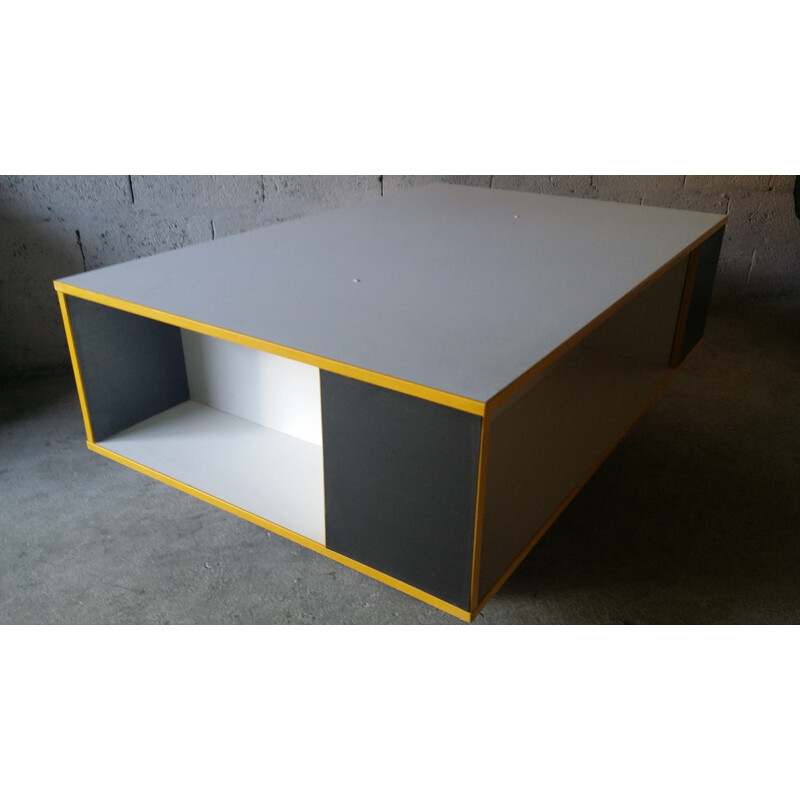 Vintage coffee table with minimalist design, 1980