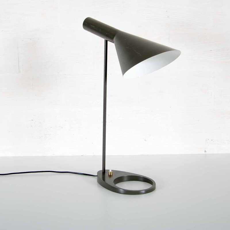 Vintage "AJ" desk lamp by Arne Jacobsen - 1960s