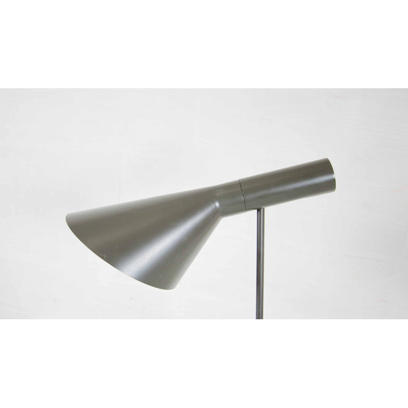 Vintage "AJ" desk lamp by Arne Jacobsen - 1960s