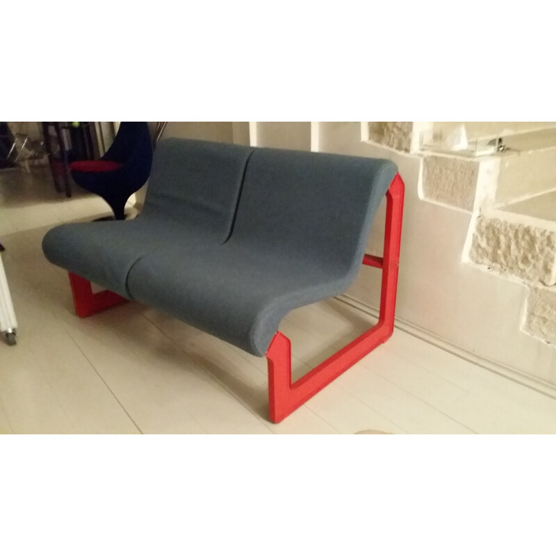Vintage settee-sofa in grey and red by Artifort - 1980s