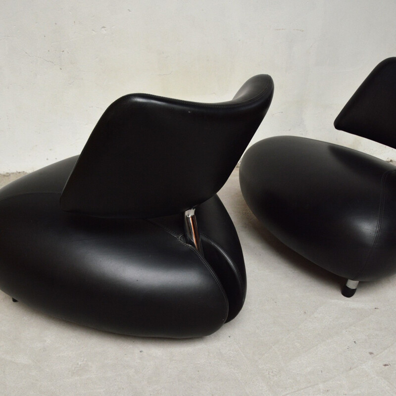 Vintage pair of "Pallone" leather armchairs for Leolux - 1980s