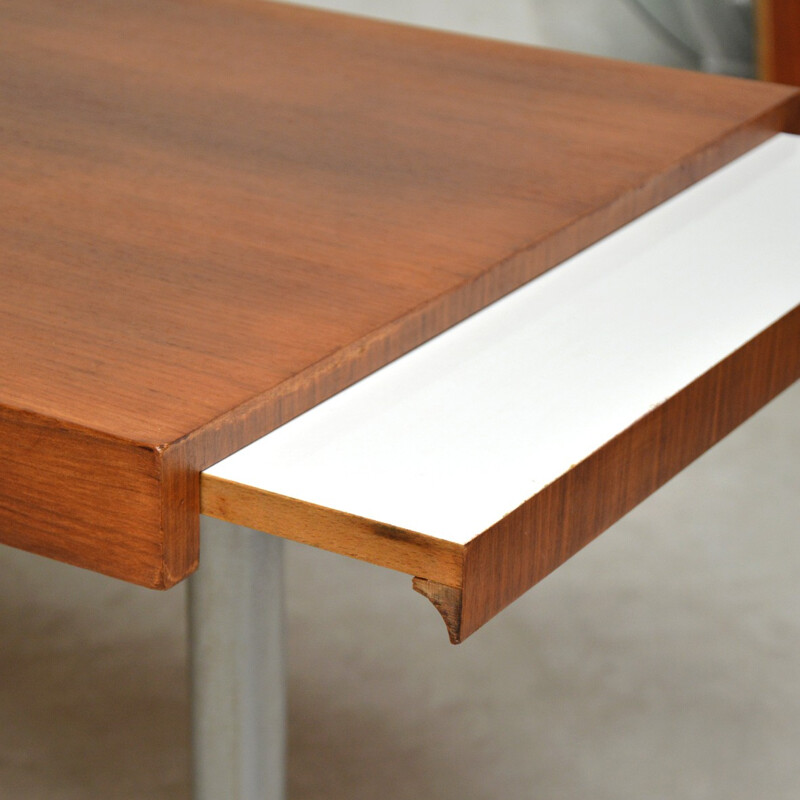 Table basse extensible avec pieds métal chromés - 1960