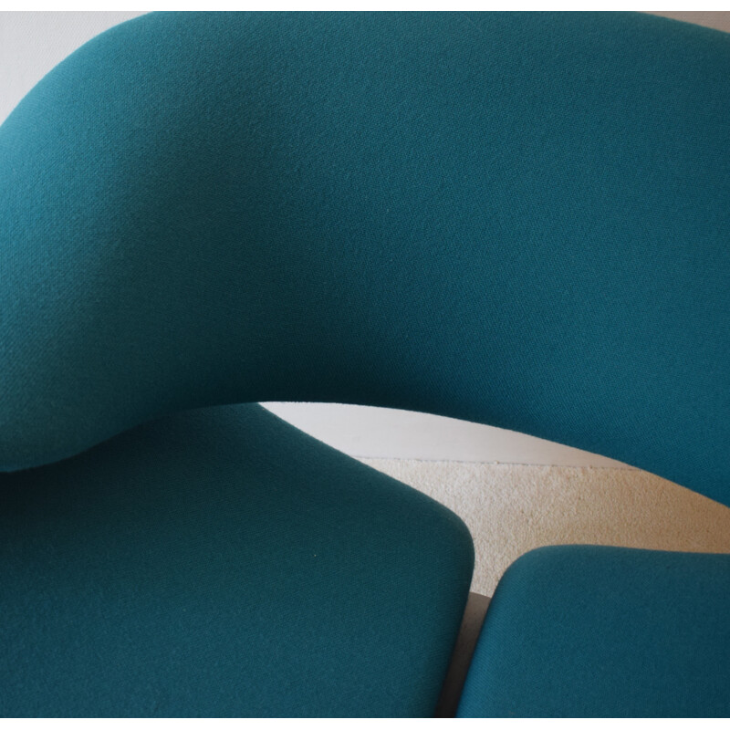 Vintage blue "Ribbon" armchair by Pierre Paulin for Artifort - 1970s