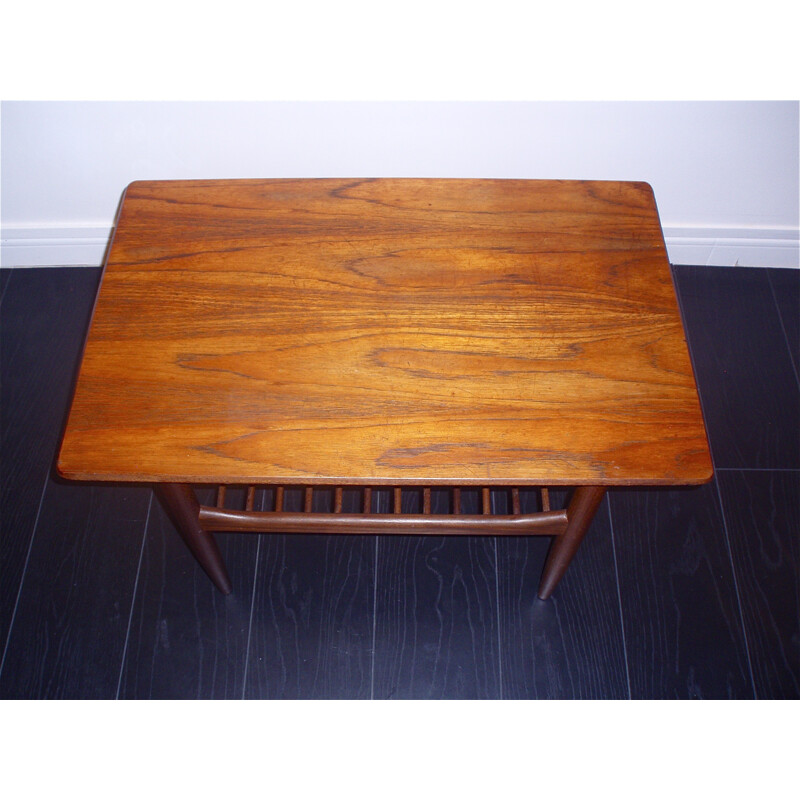 Coffee table stylish scandinavian G Plan in mahogany - 1960s