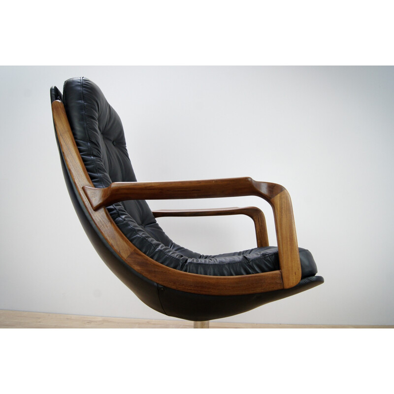Vintage Leather and Teak Swivel Chair - 1960s