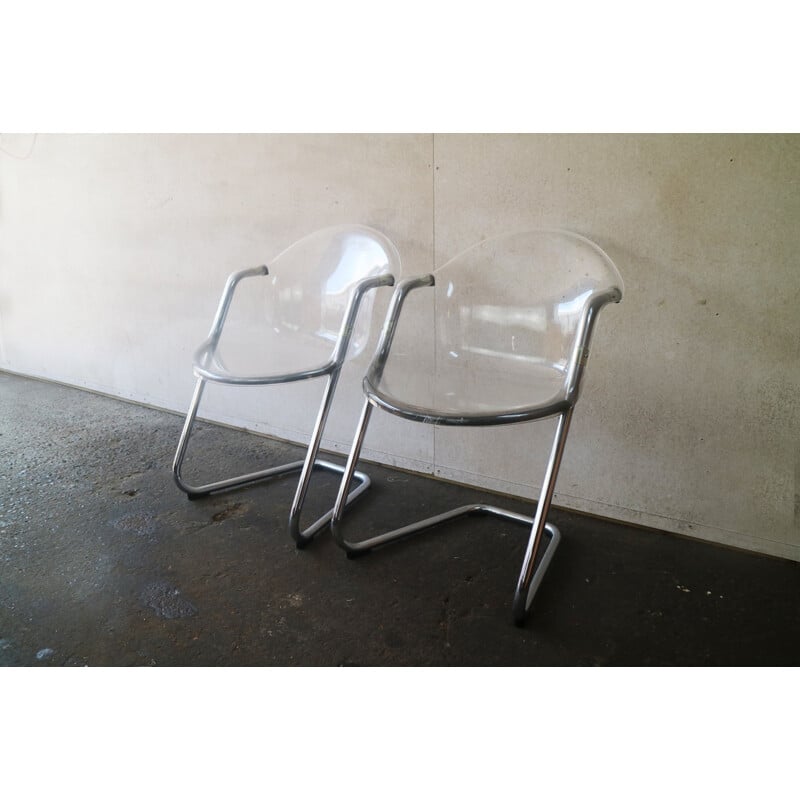 Paire de chaises vintages en plexiglas italien - 1970