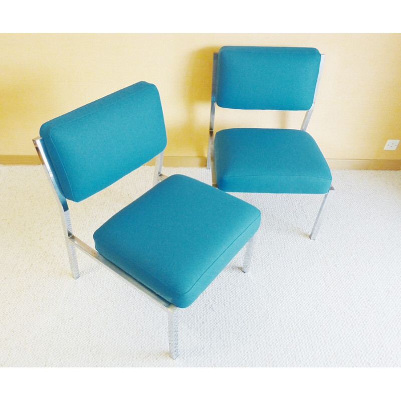 Pair of low chairs in metal and blue wool - 1980s