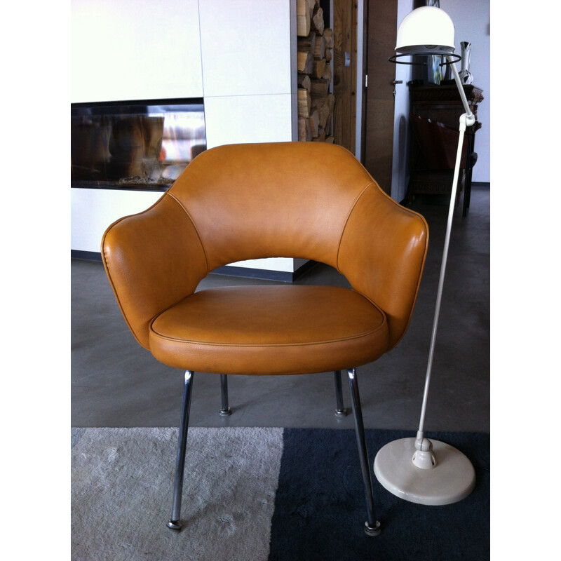 Conference armchair in fauve leatherette and chrome, Eero SAARINEN - 1980s