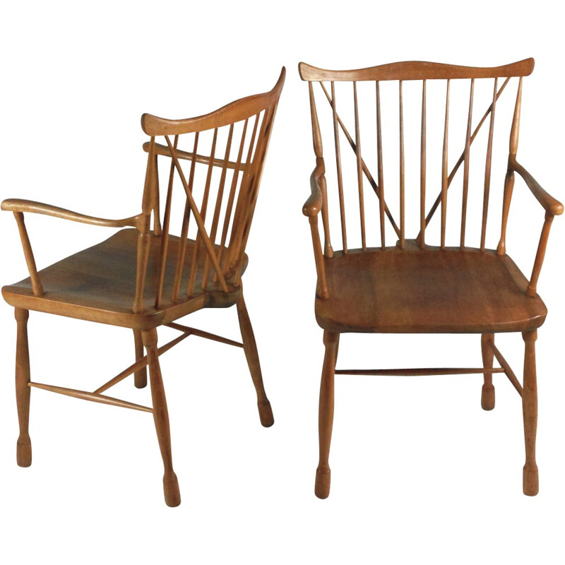 Suite de 2 chaises Windsor vintage de Ole Wanscher par Fritz Hansen - 1940