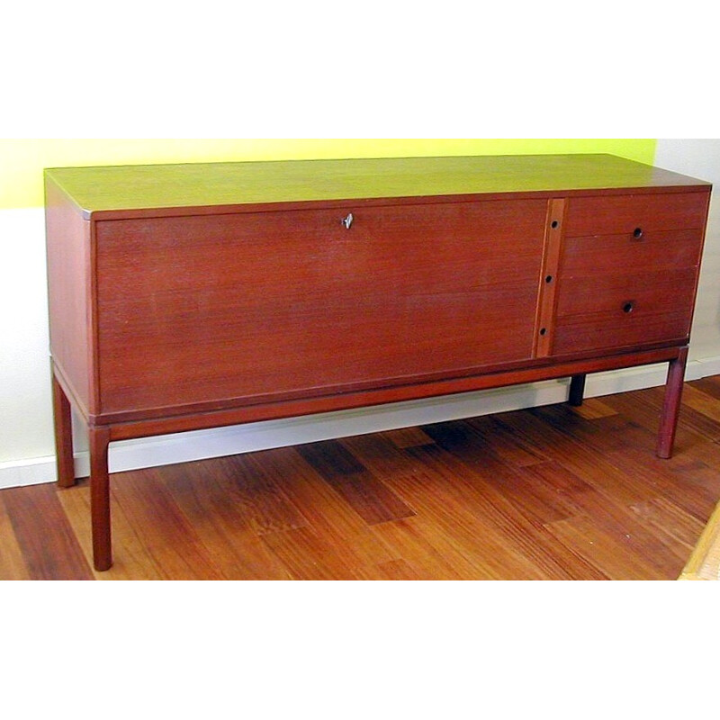 Vintage sideboard in rosewood by Aksel Kjersgaard - 1950s