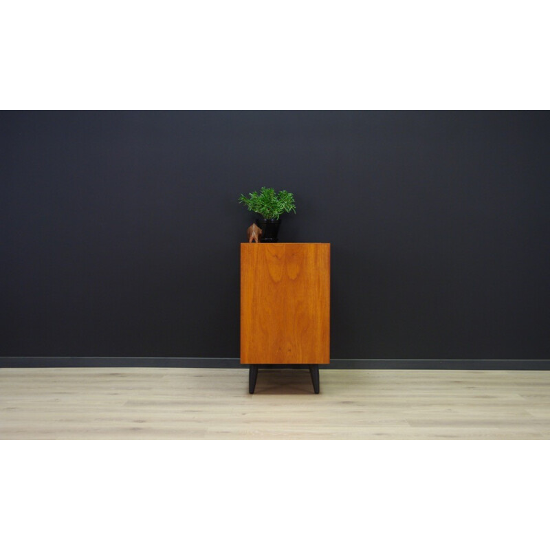 Vintage scandinavian sideboard by Torben B. Nielsen - 1960s