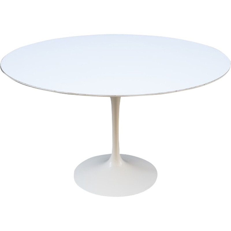 Vintage dining table by Eero Saarinen for Knoll international - 1970s