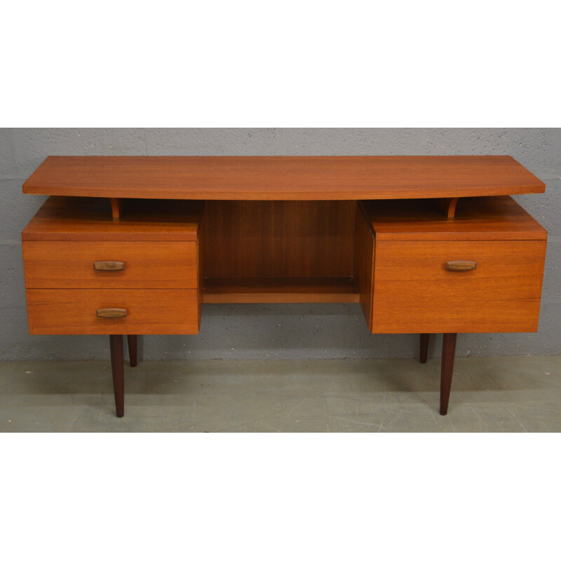 Vintage Desk "Quadrille" by G Plan - 1960s