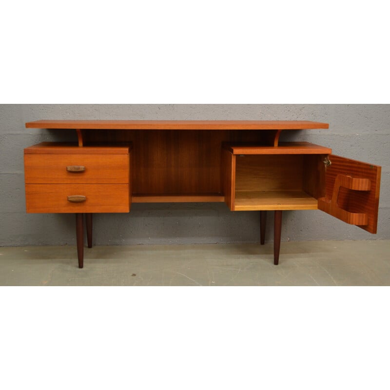 Bureau vintage "Quadrille" par G Plan - 1960