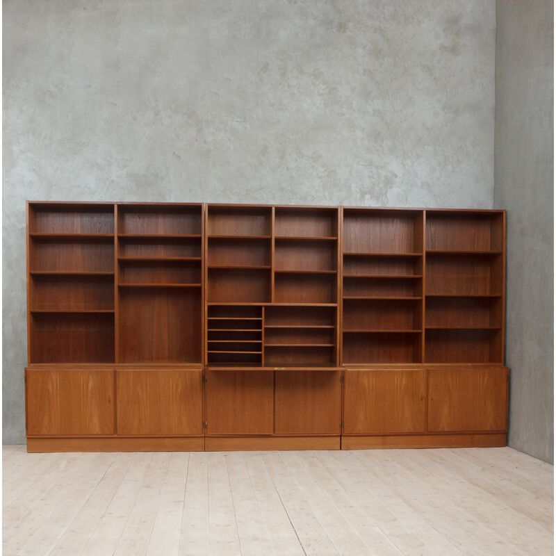 Vintage Large library by Hundevad - 1960s