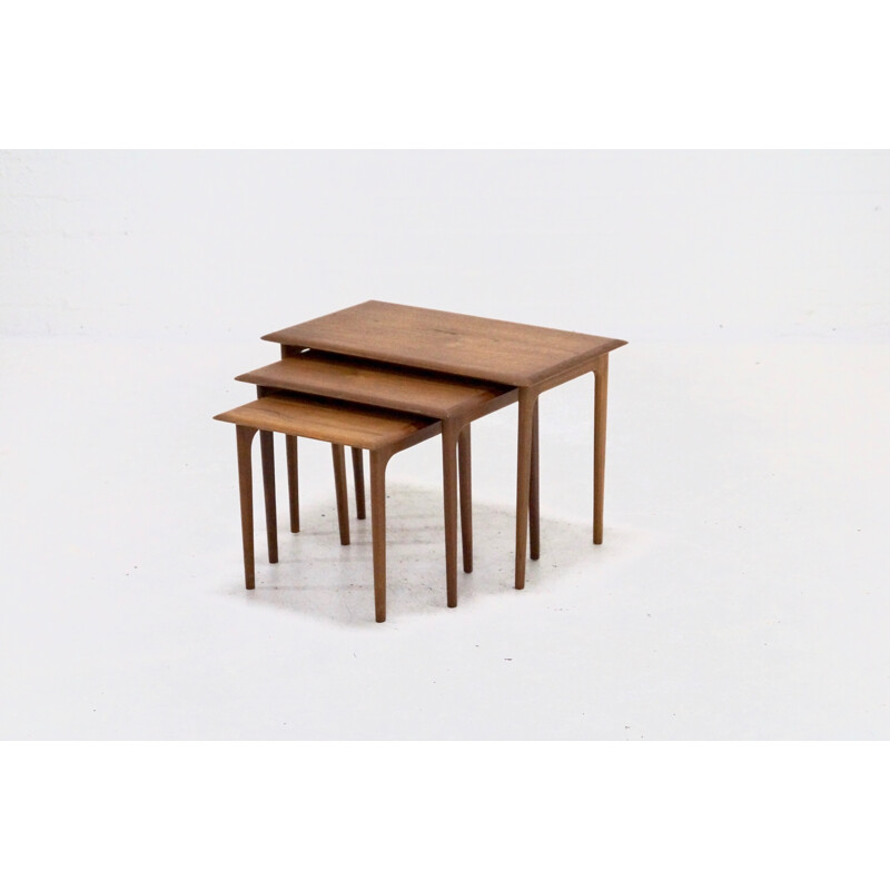 Set of 3 Scandinavian nesting tables in teak - 1960s